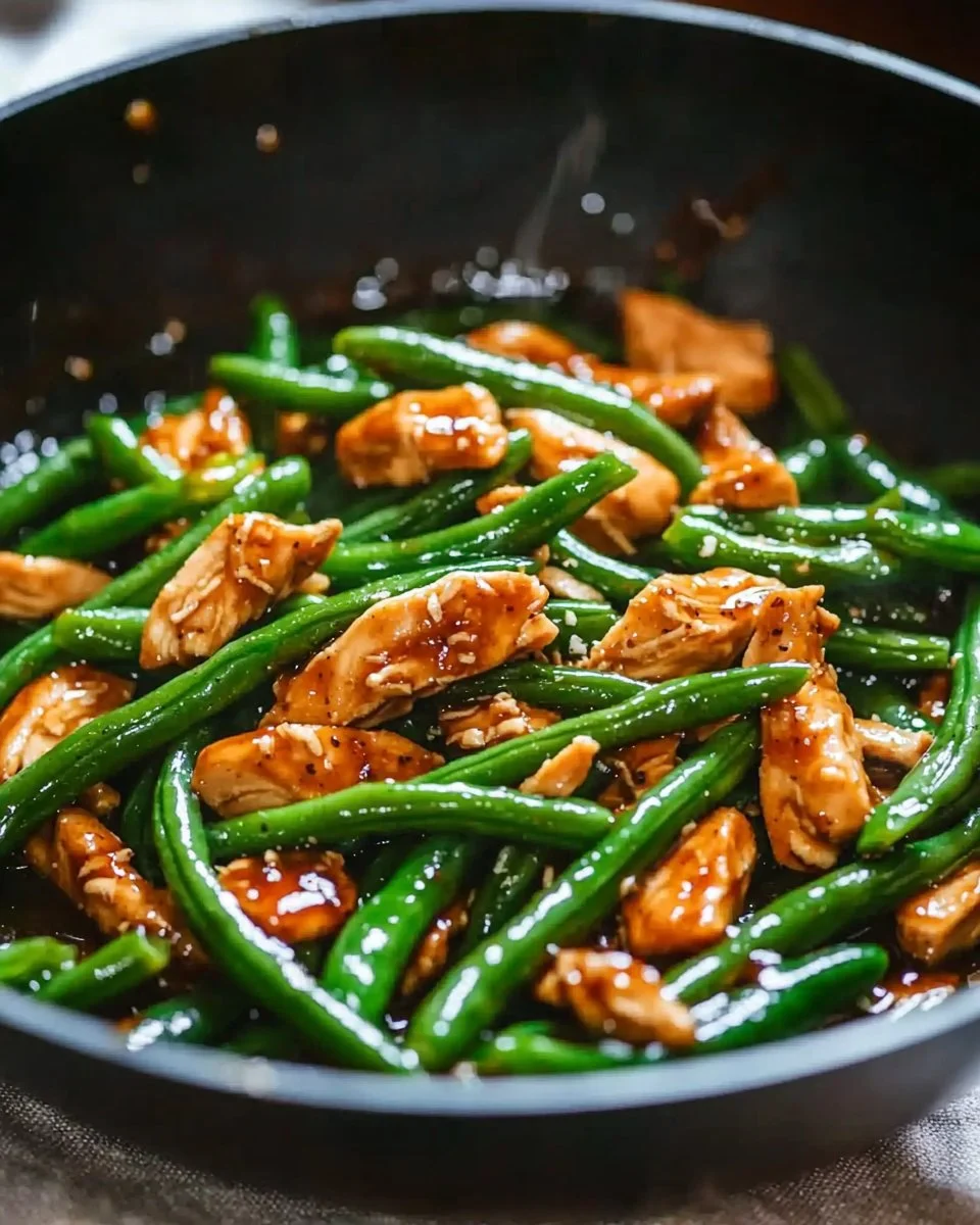 Delicious String Bean Chicken Stir-fry in a colorful bowl