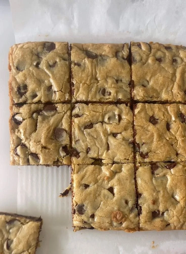 Chewy chocolate chip blondies fresh out of the oven