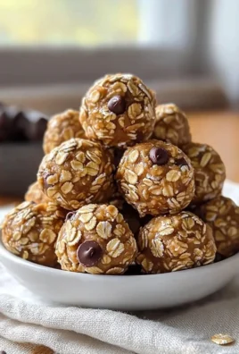 No-bake peanut butter energy bites packed with nutritious ingredients.